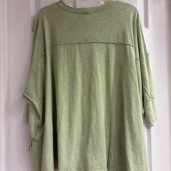 New Easel Oversized 3/4 Sleeve Top V Neck Pullover T-Shirt Green Size Small - Picture 5 of 11